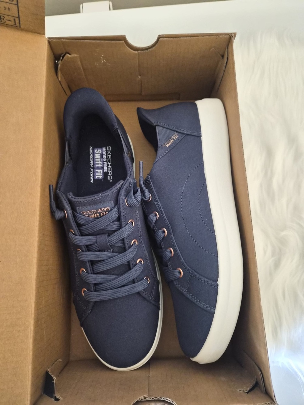 Skechers Women Sneakers, Blue with Rose Gold Eyelets - Size 9 - Picture 4 of 7